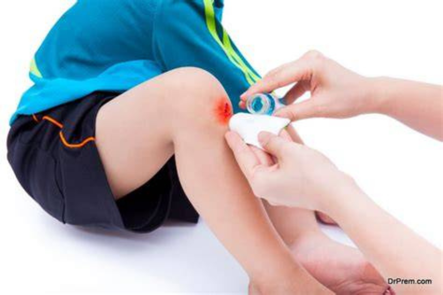 gunakan antiseptik bila diperlukan