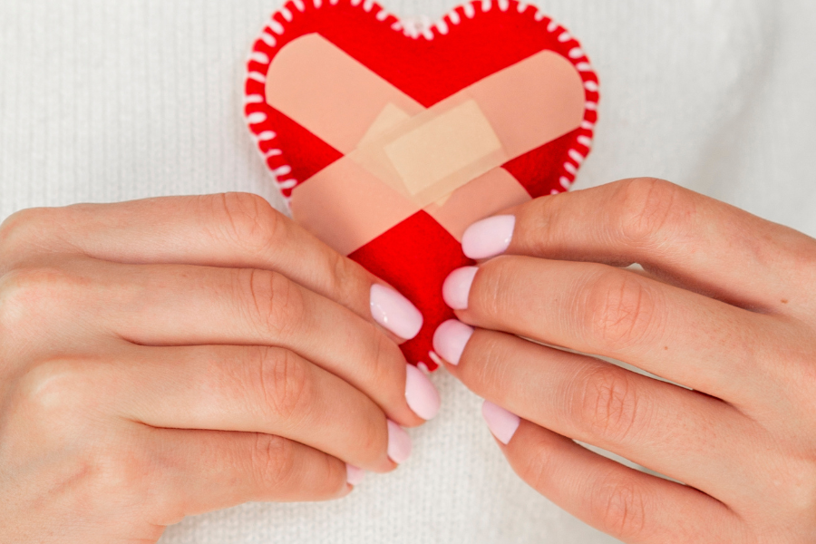 lindungi luka dengan maksimal bersama plesterin